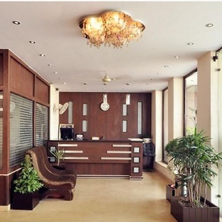 Hotel Jasmine Харидвар Экстерьер фото
